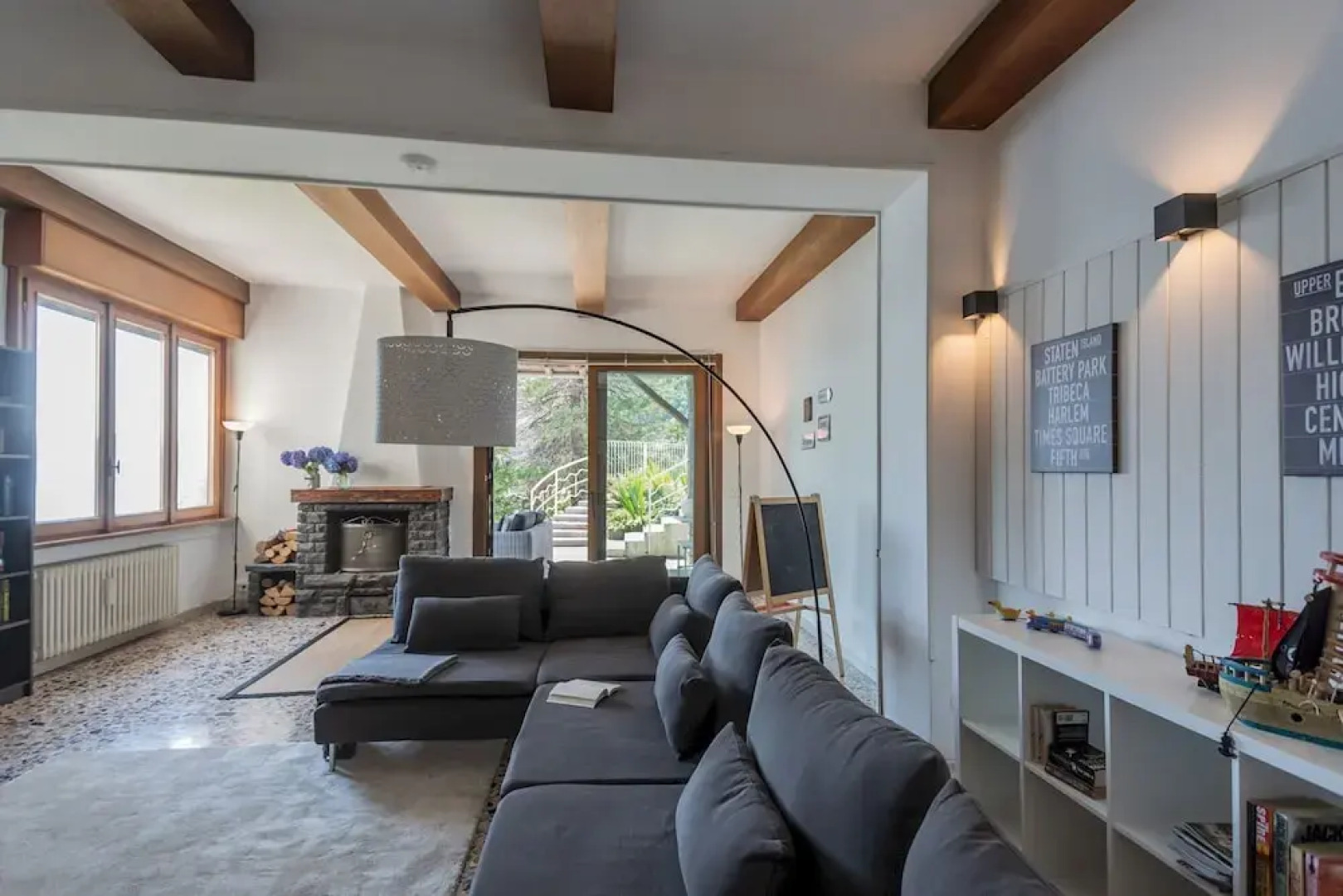 Villa Chiara Moltrasio With Private Garden by Rent all Como