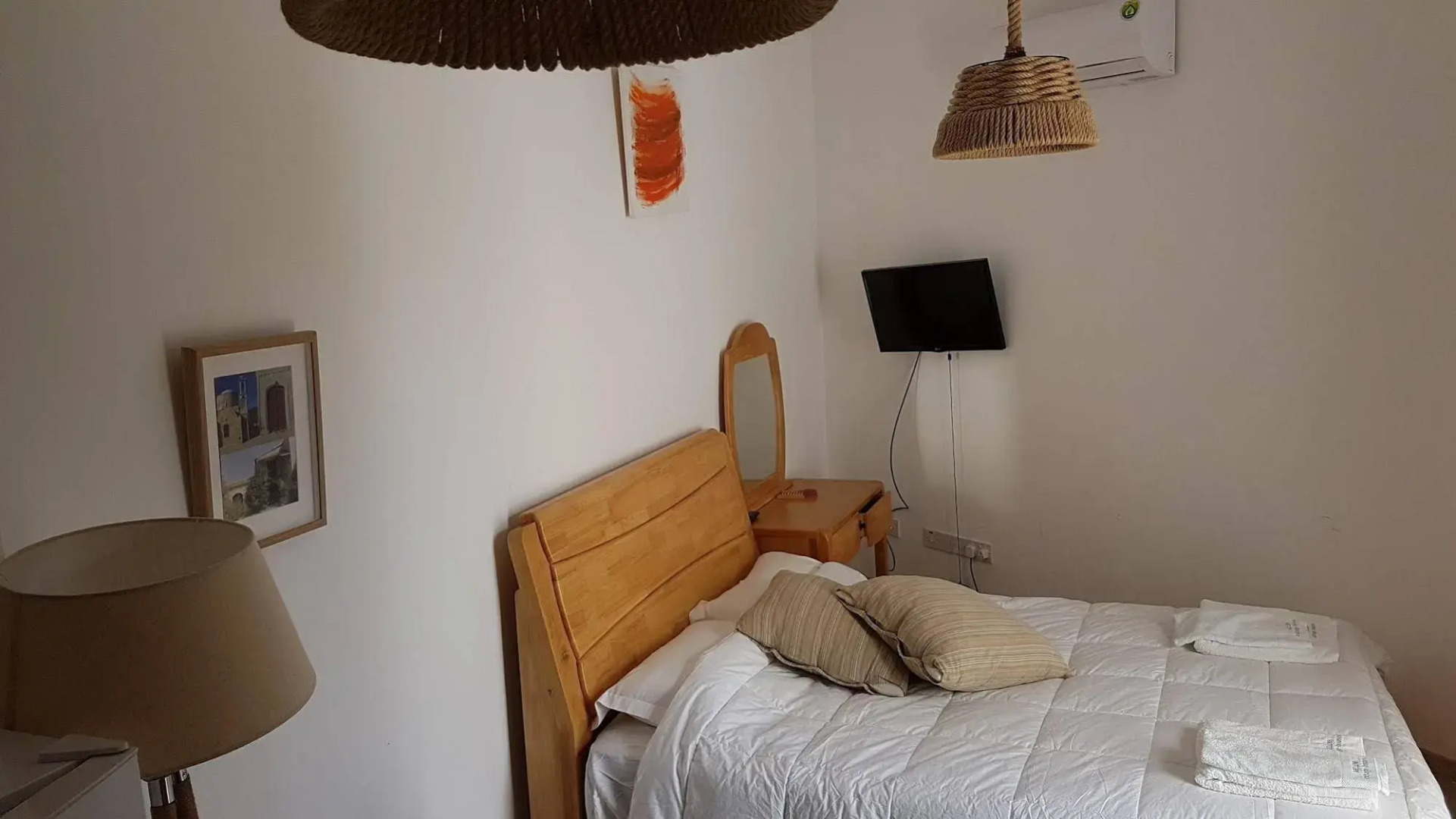 Meleni Cottage Houses