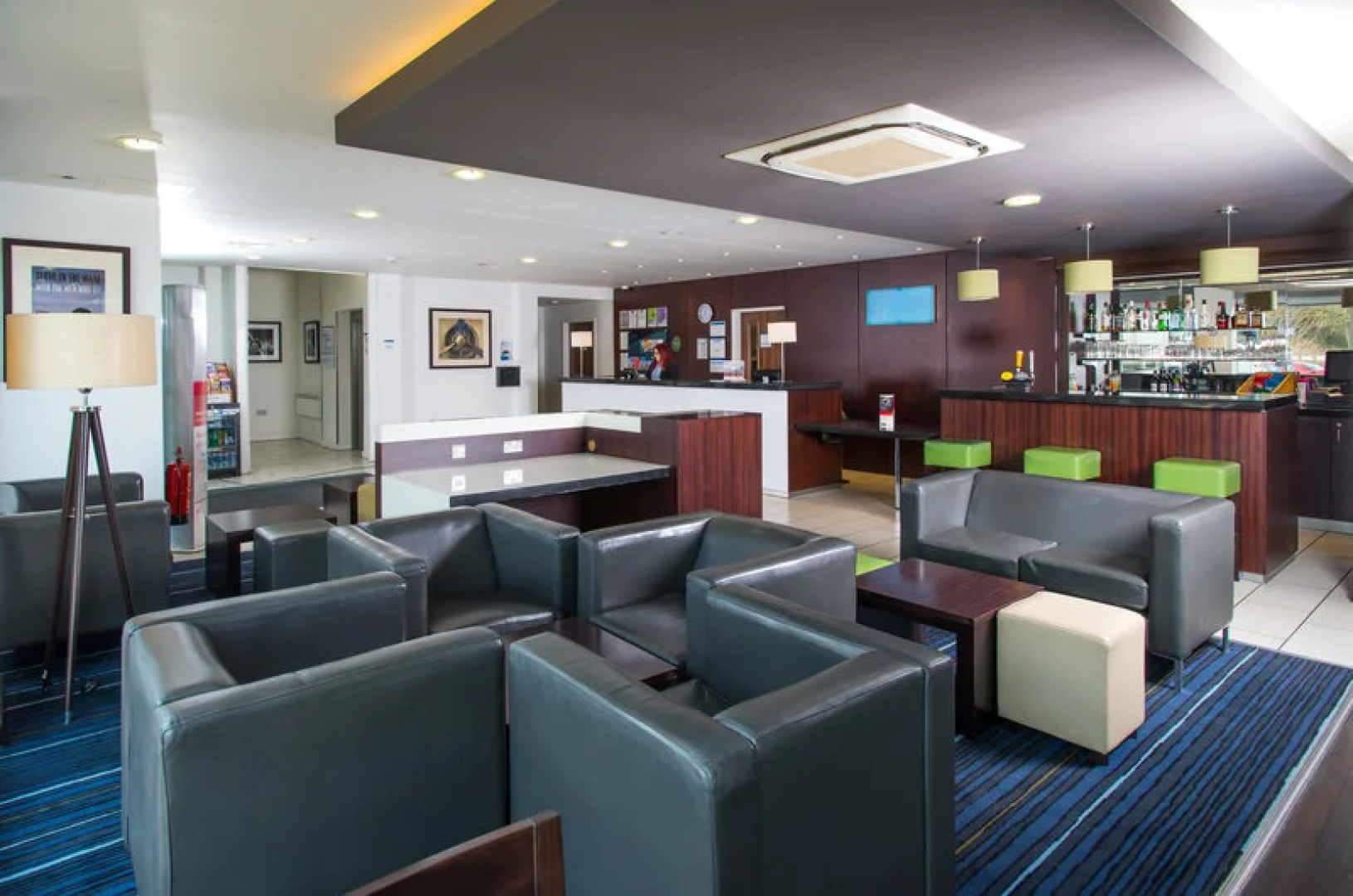 Holiday Inn Express Cambridge Duxford M11 Jct 10