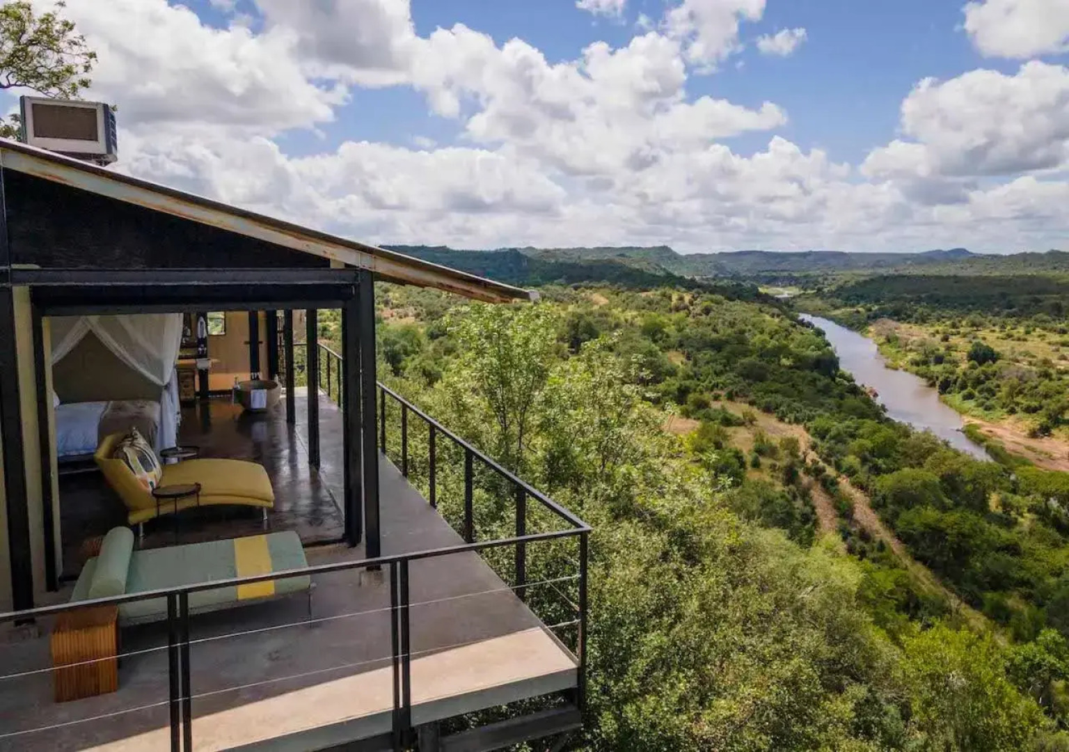 The Outpost & Pel's Post