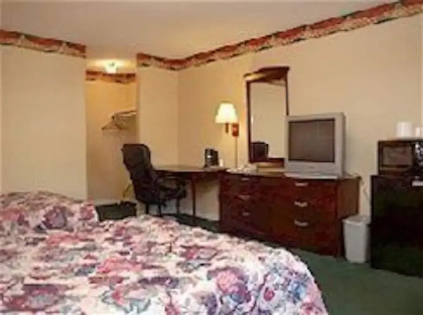 Yorktown Motor Lodge