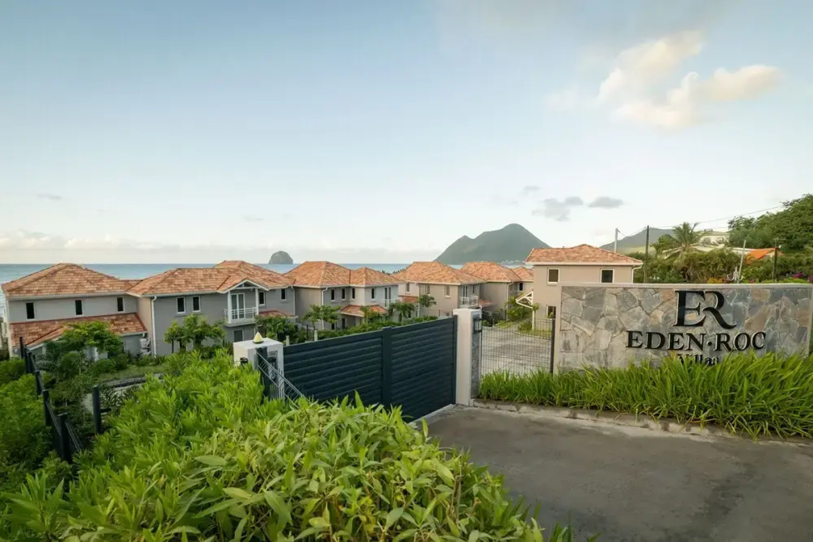 Eden Roc Villas