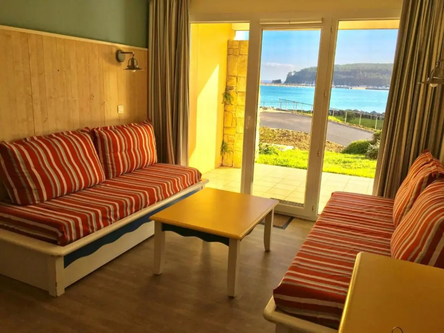 Appartement Crozon, 2 Pièces, 3 Personnes - Fr-1-370-41