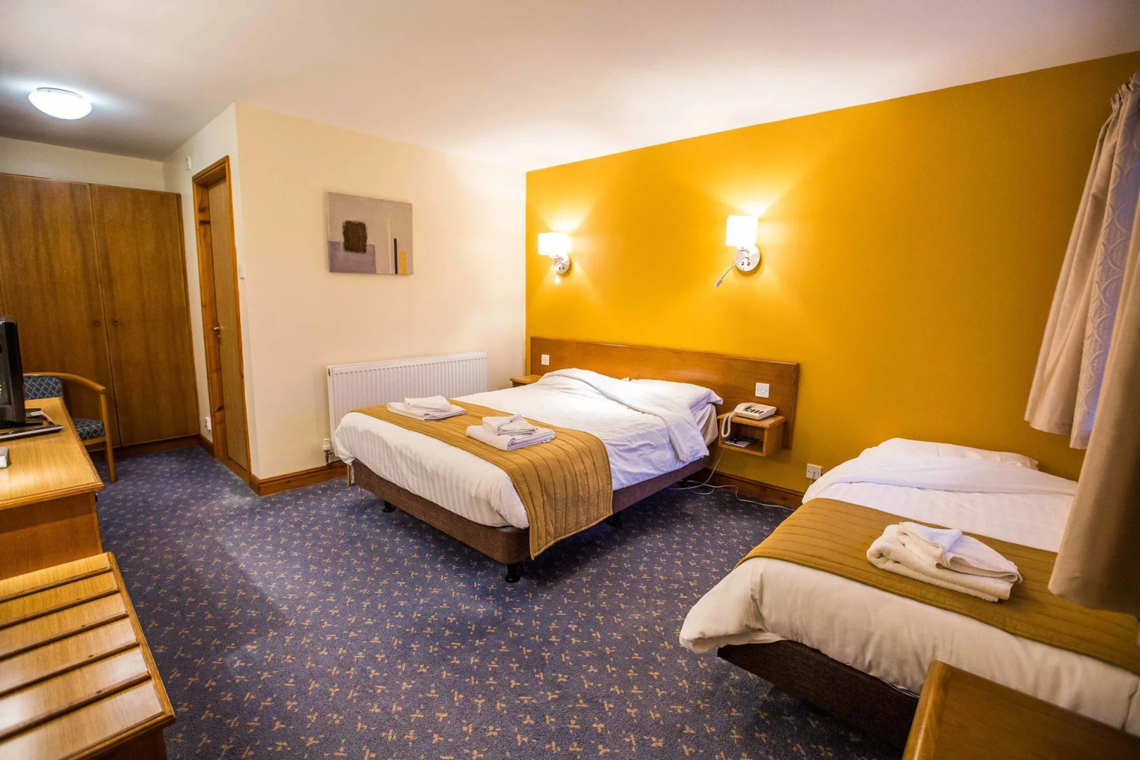 Tollgate Hotel & Leisure