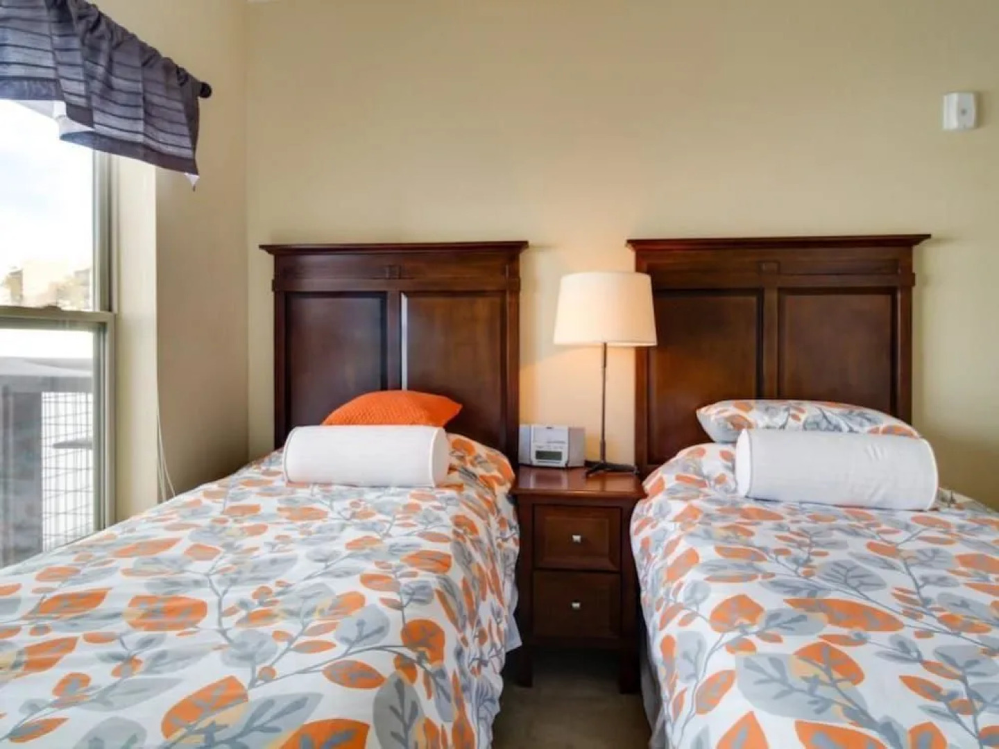 Contemporary Slopeside Condo