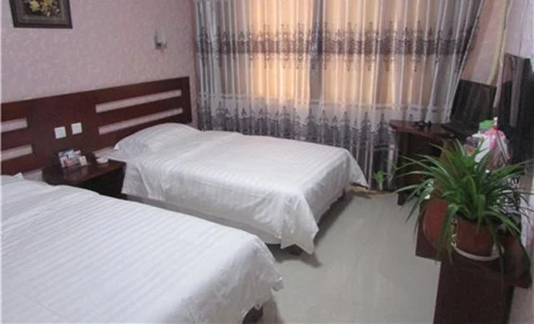 Cangzhou Penglai Inn