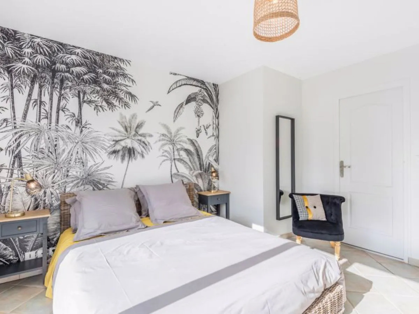 Holiday Home Blue House - BAY403