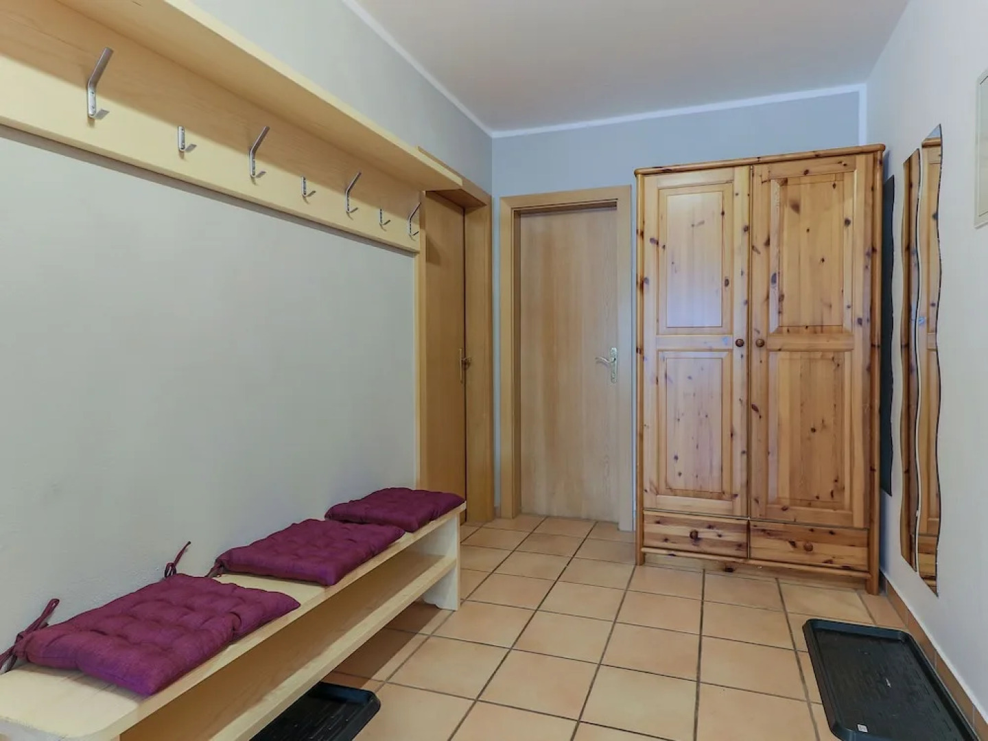 Urban Apartment in Itter near Edelweiss Communal Pool & Ski Lift