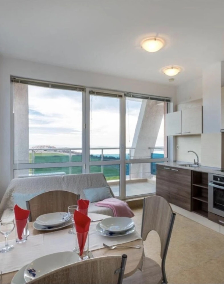 Spectacular Sea View 1-bed Apartment in Aheloy