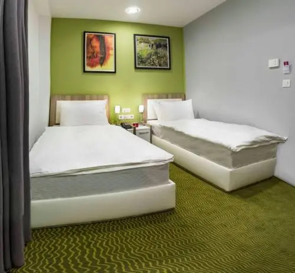 Central Hotel, Fitness and Spa