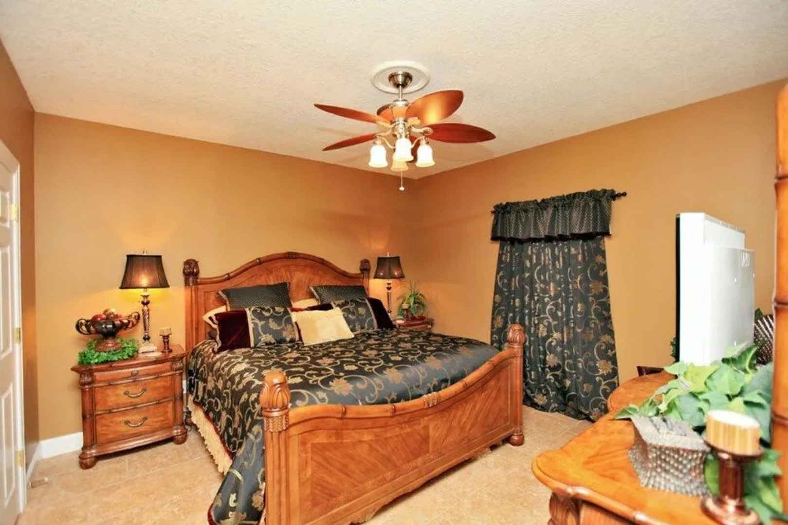 Ocean Ritz Beach Resort by Panhandle Getaways