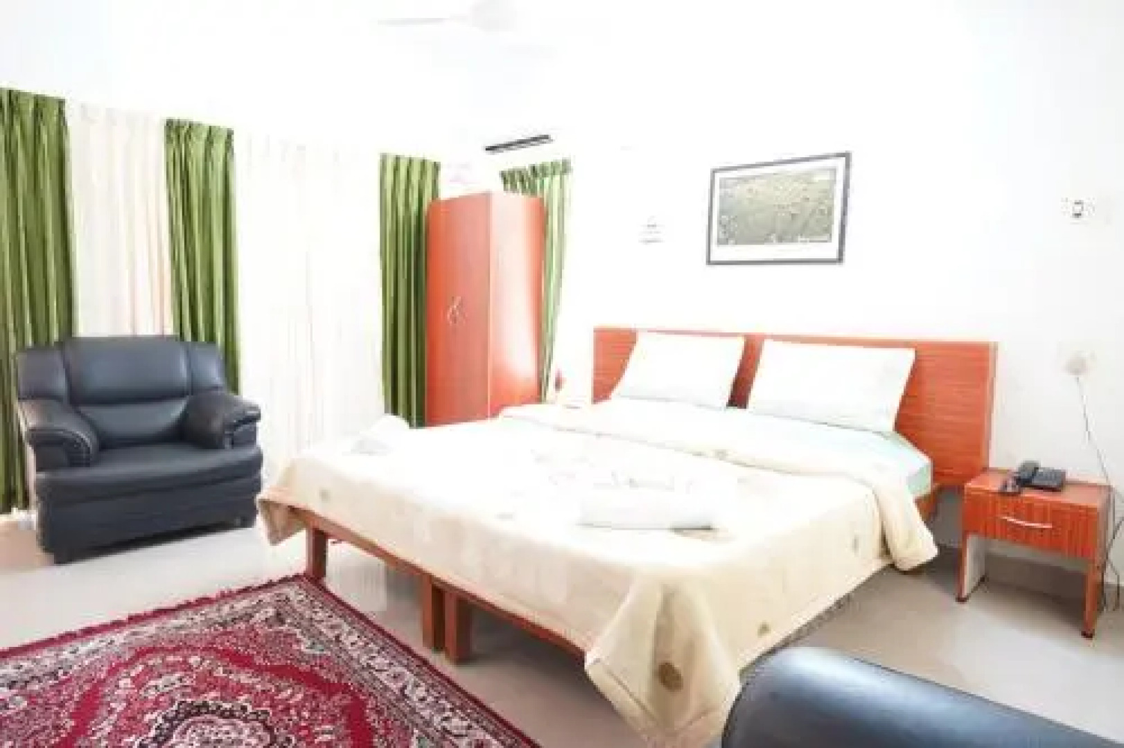 Hotel Tamilnadu - Yercaud