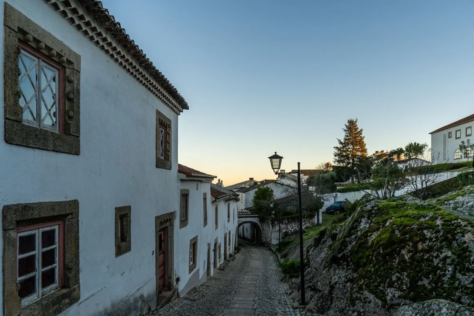 Local 9 - Casa do chapim azul