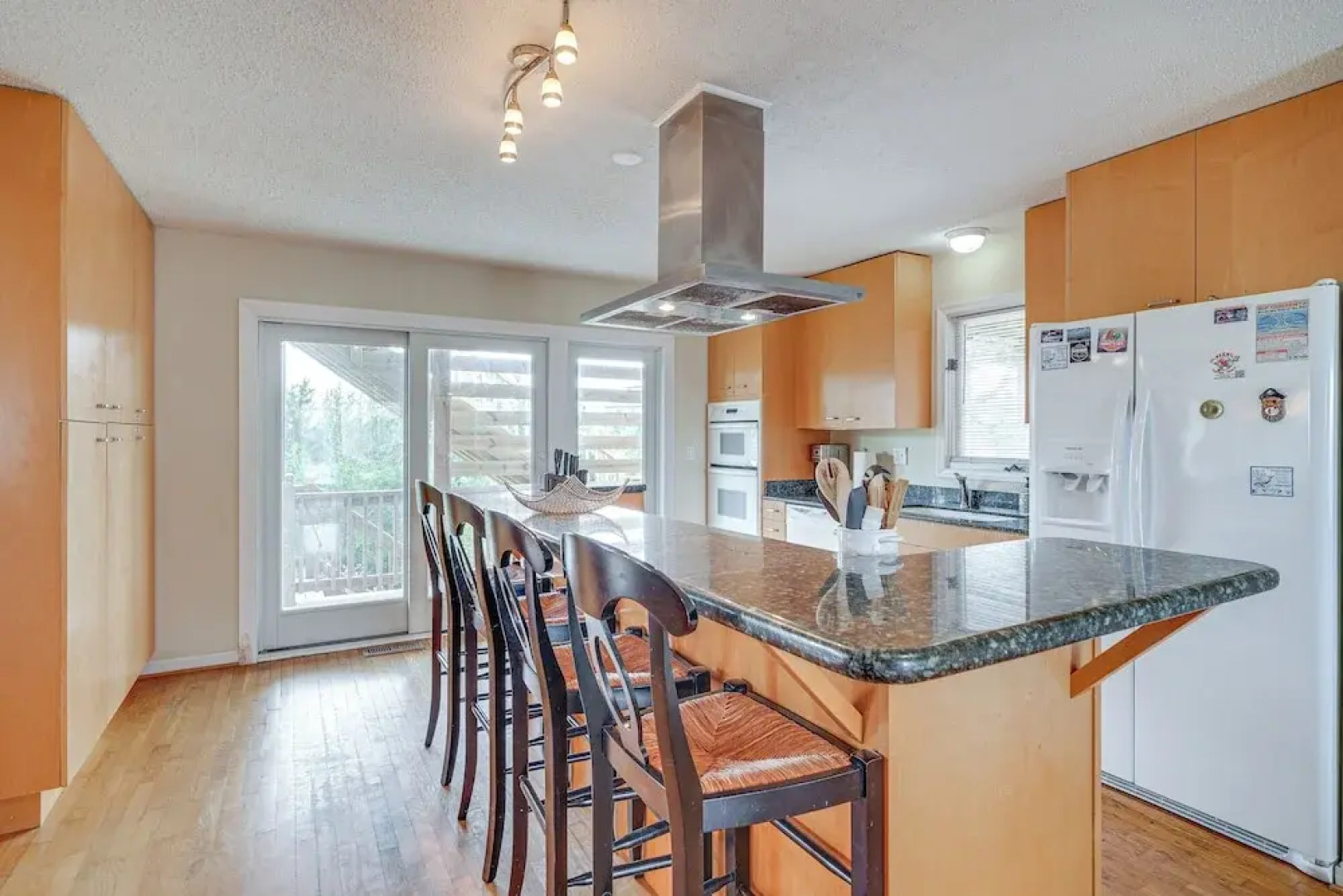 Rooftop Deck & Hot Tub: Outer Banks Family Getaway