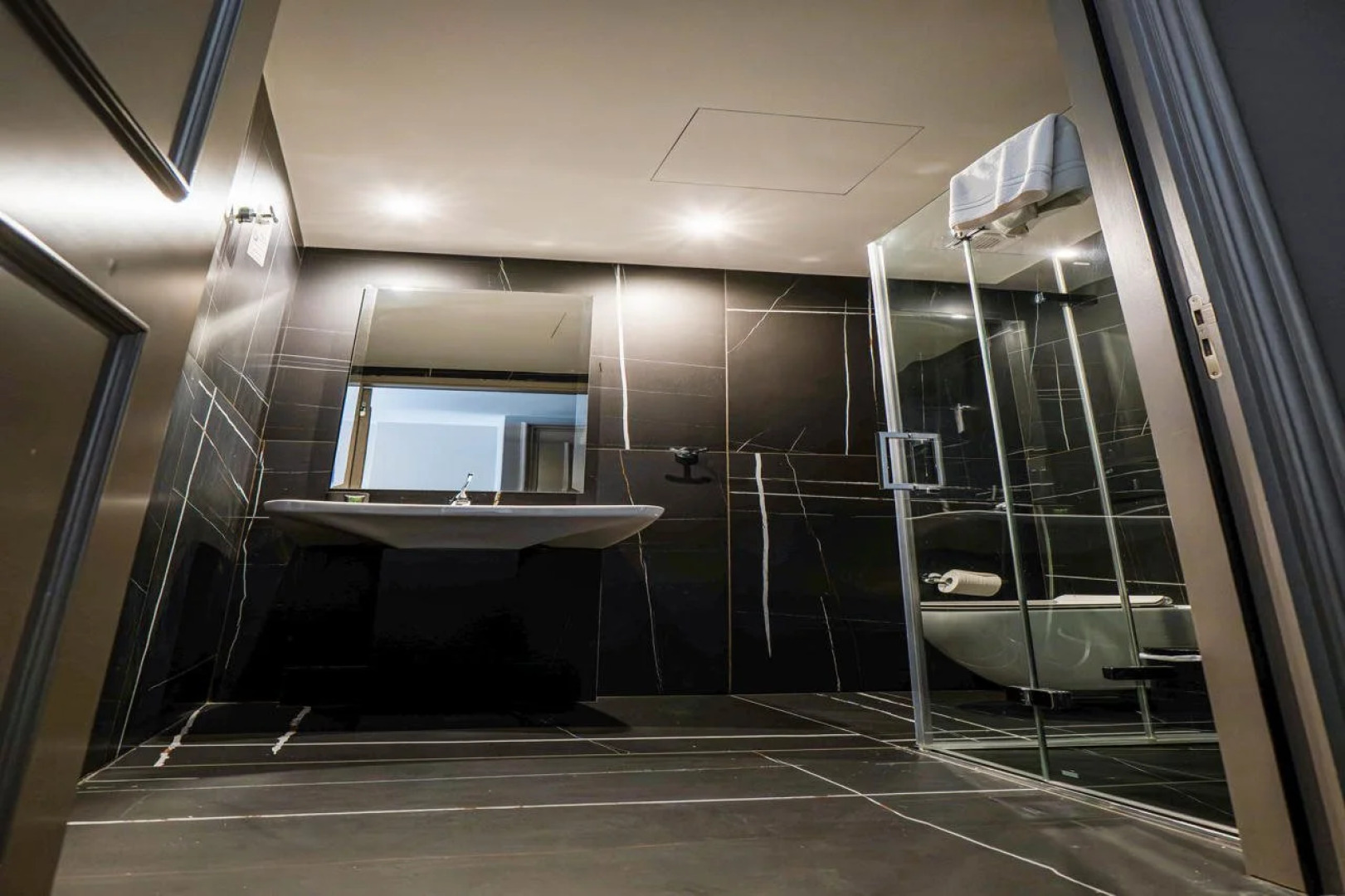 Gate Twenty Two Boutique Hotel