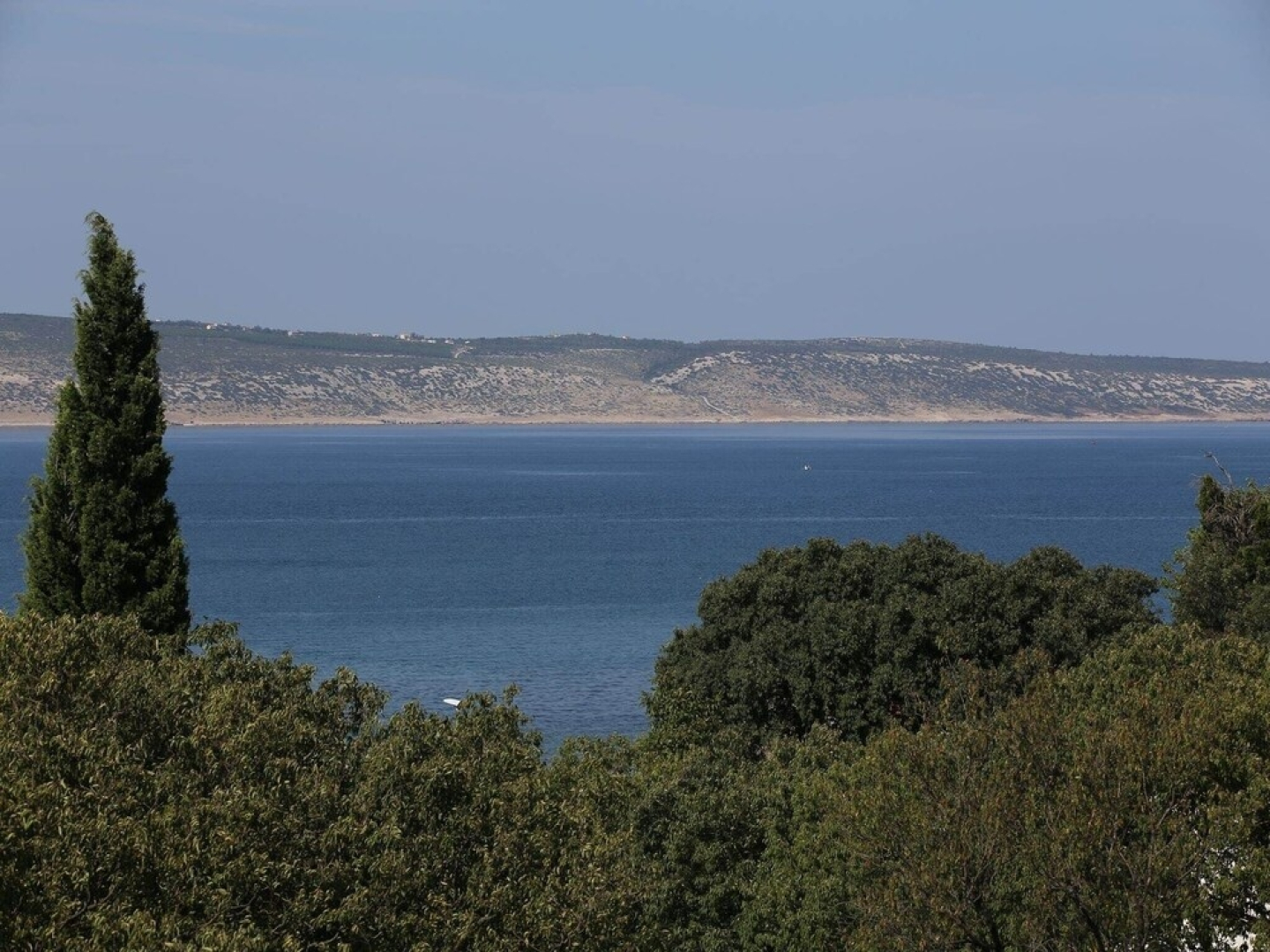 Charming Apartment in Seline Dalmatia With Sea View