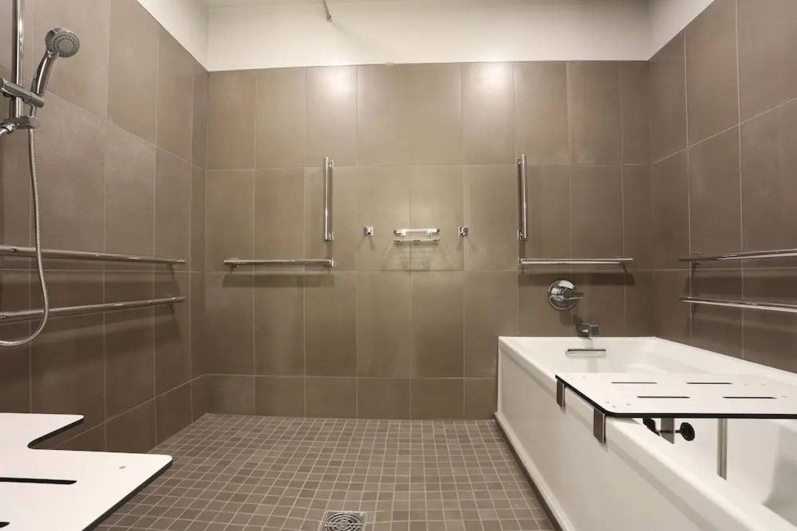 Cedartree Hotel Portland Hillsboro