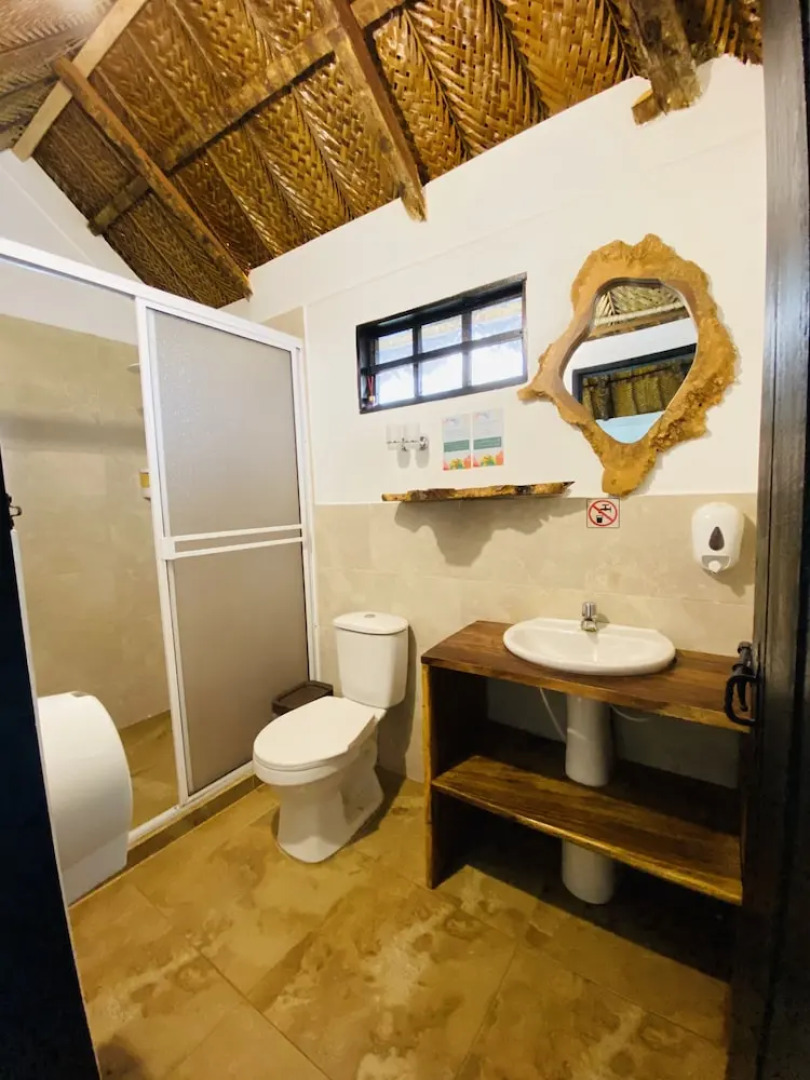 Quetzal Dorado Ecolodge