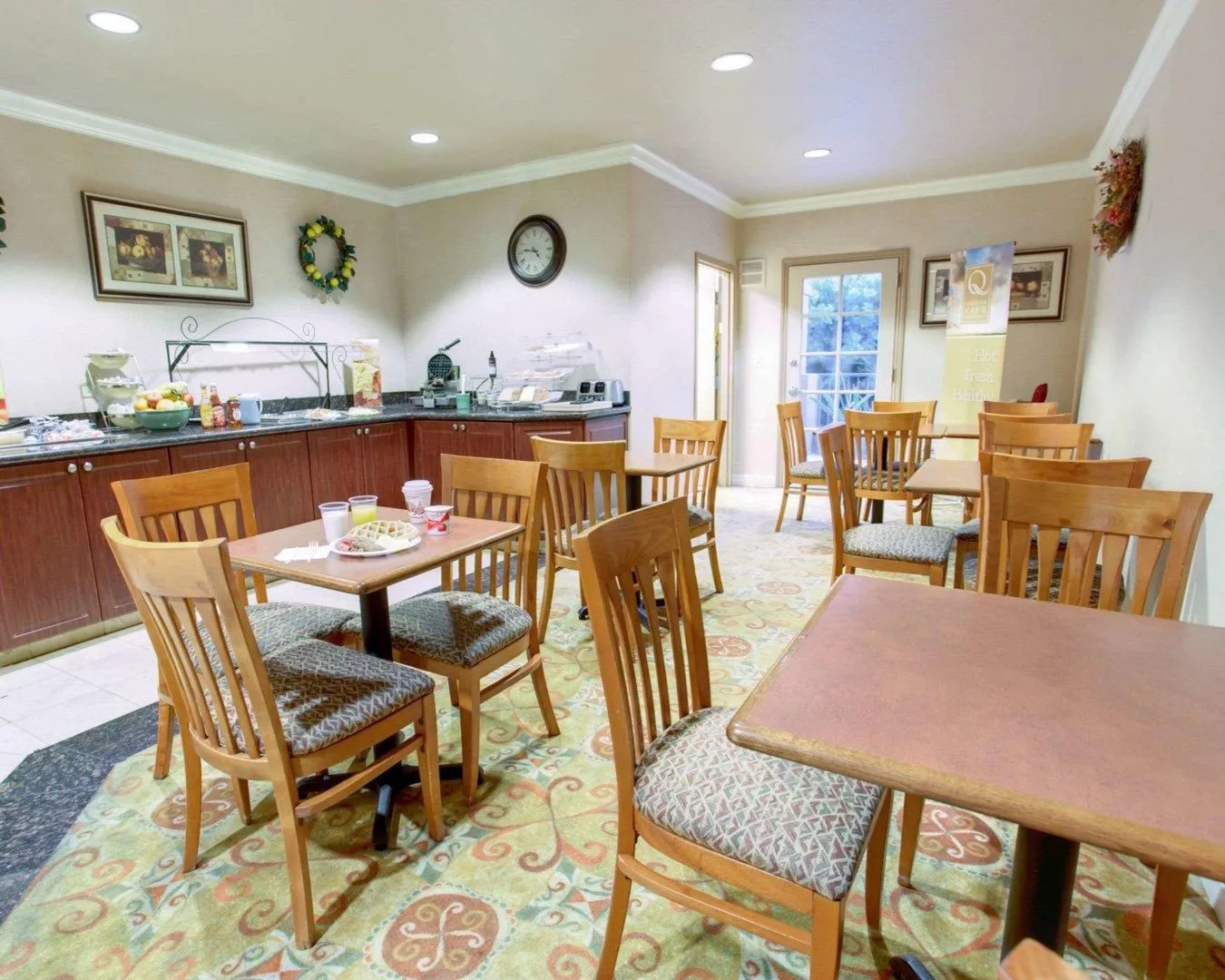 Holiday Inn Express & Suites Mountain View Silicon Valley by IHG