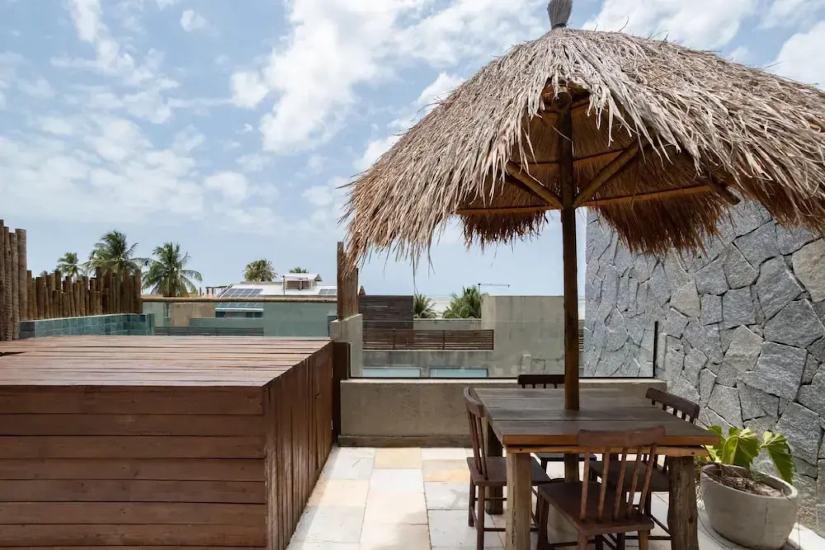 Linda Casa bem pr Xima Praia do Marceneiro