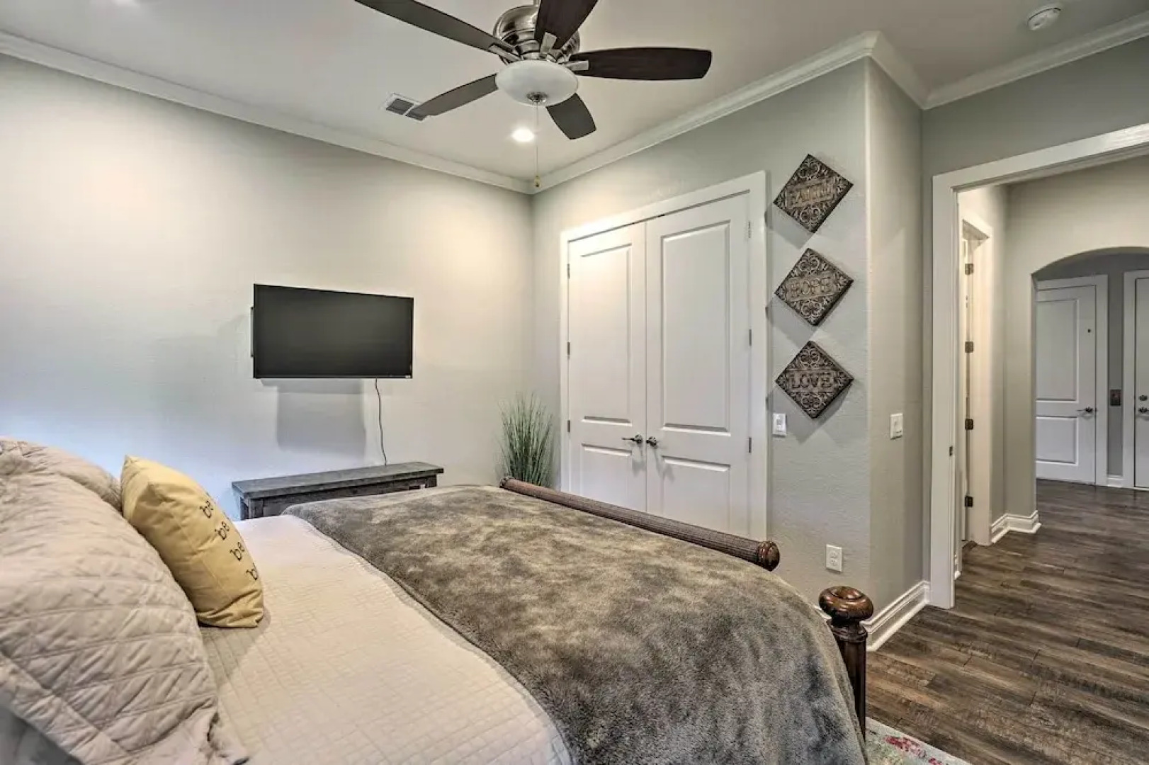 Riverfront Gem w/ Dock & Paddleboards in Seguin!