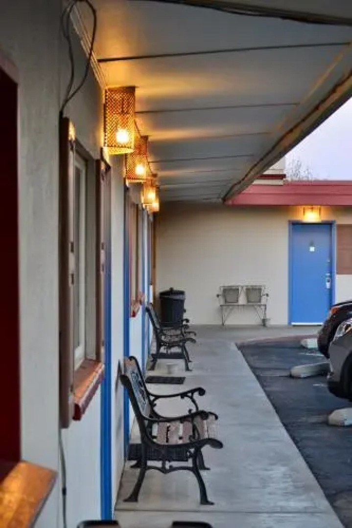 White Eagle Inn
