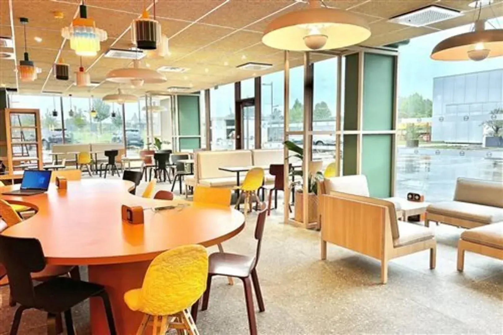 B&B Hotel Marne-La-Vallée Val D'Europe