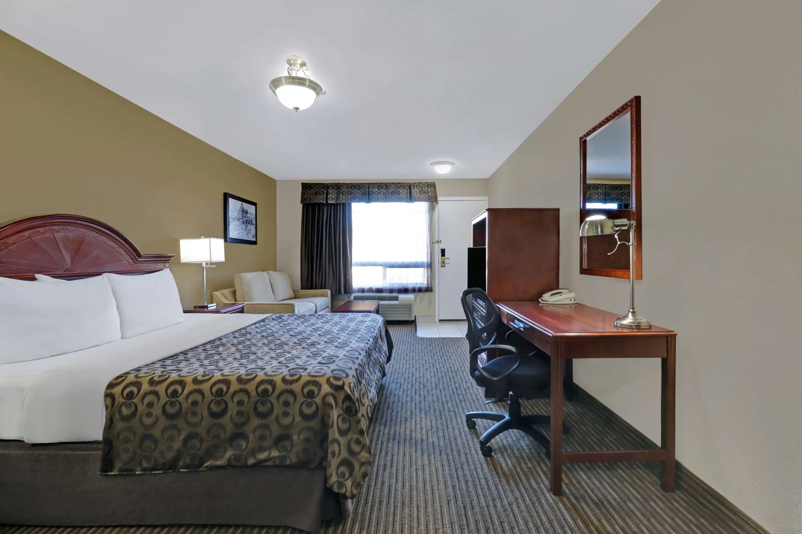 SureStay Plus Hotel by Best Western Drumheller