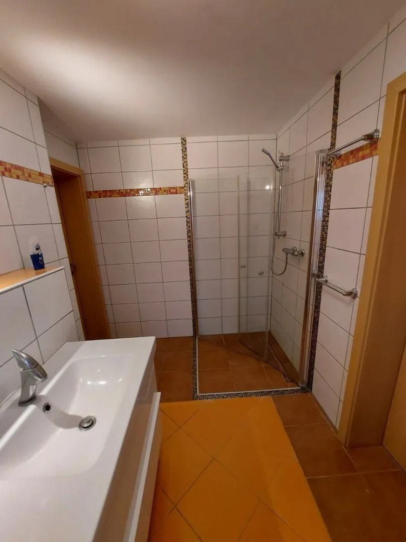 Lovely Luxury Apartement With Private Entrance in Luxembourg