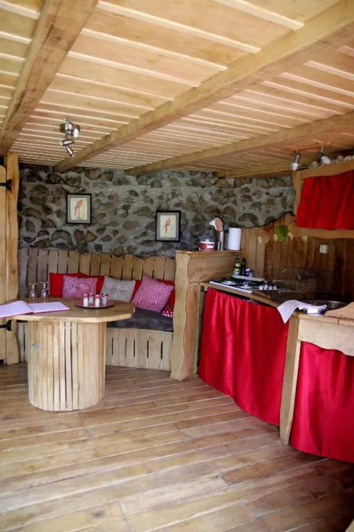 Le Nid dans les Bruyères