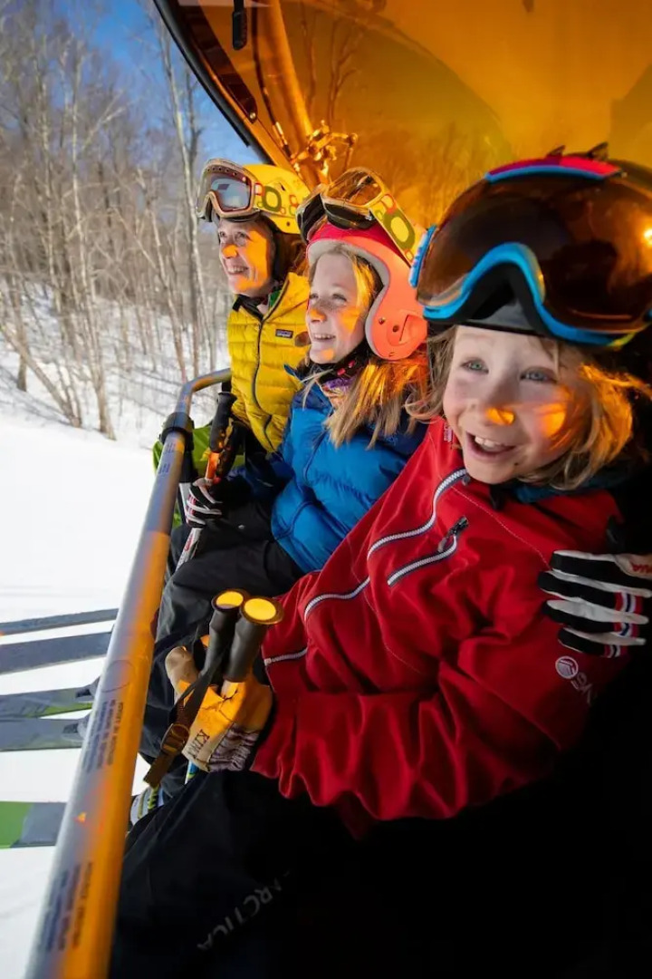 2br With High Ceilings & Private Sauna In Kettle Brook-okemo 2 Bedroom Condo