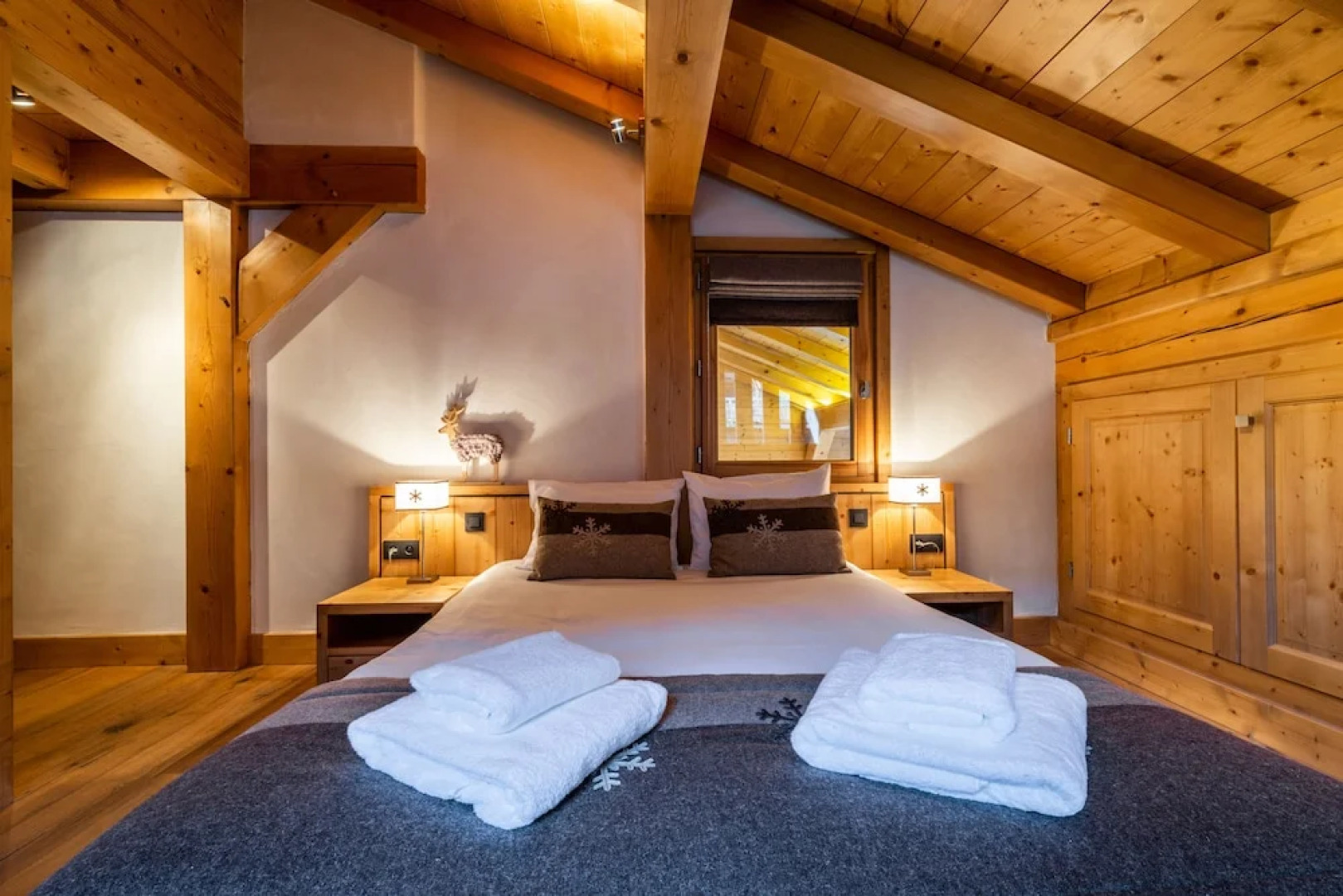 Abachi Chalet Les Gets - by EMERALD STAY