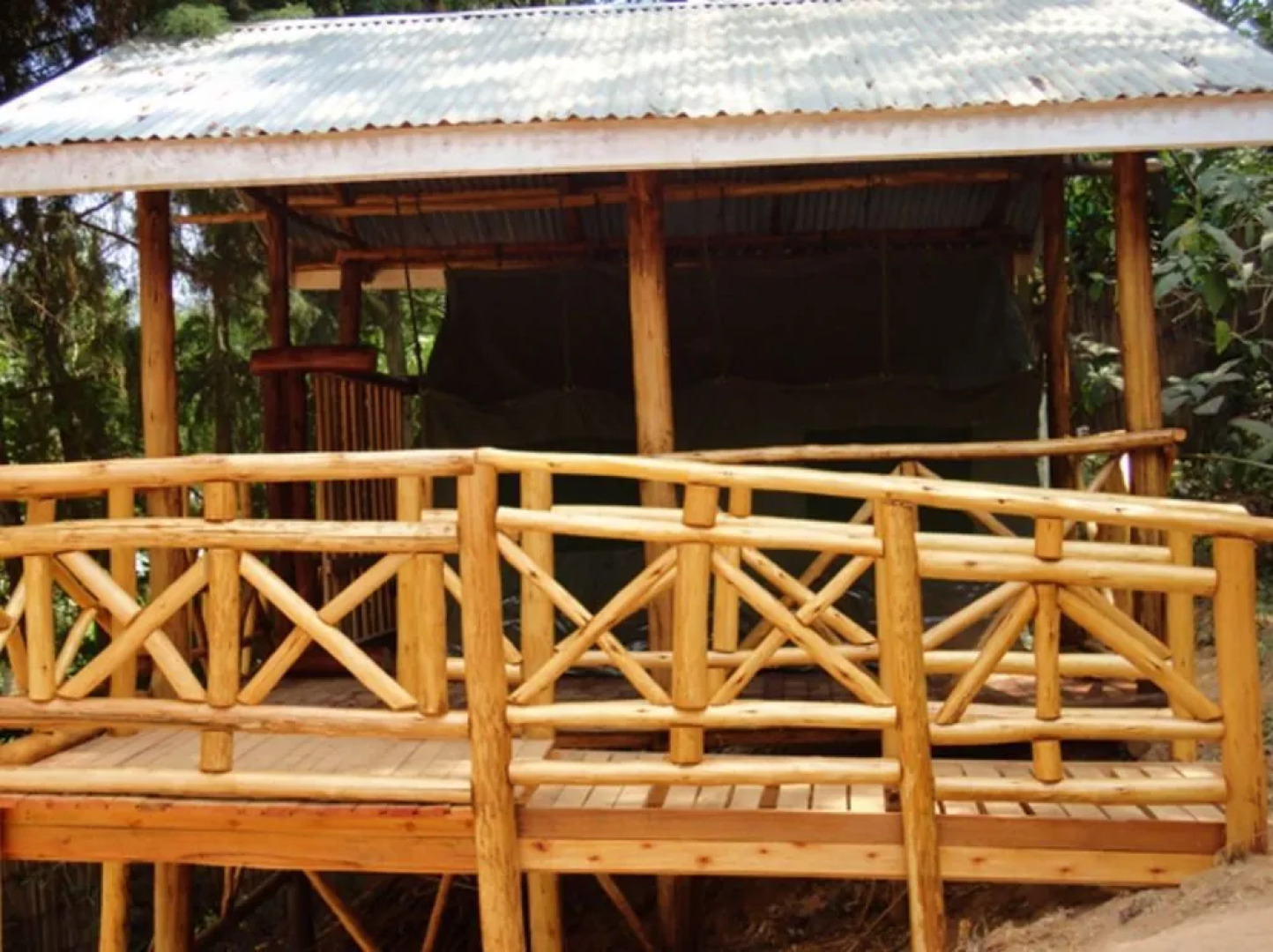 Bugombe Island Gateway Camp