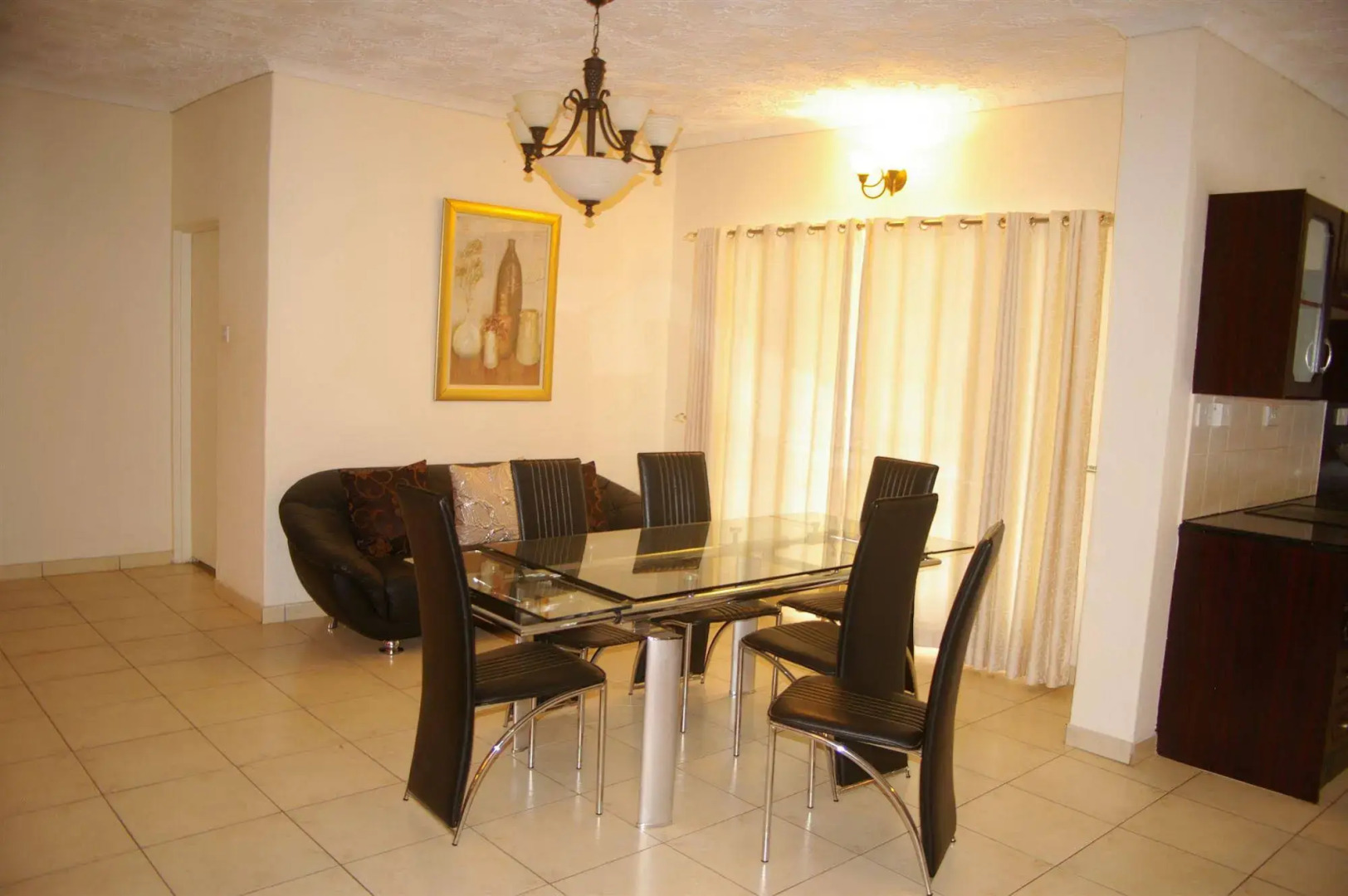 Khanondo Guest House