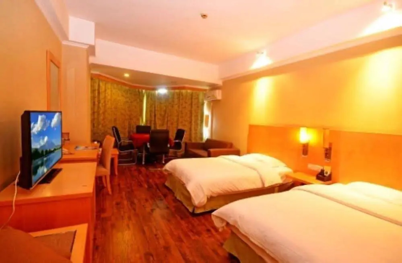 G.chu International Hotel Yichang Yingjia Branch