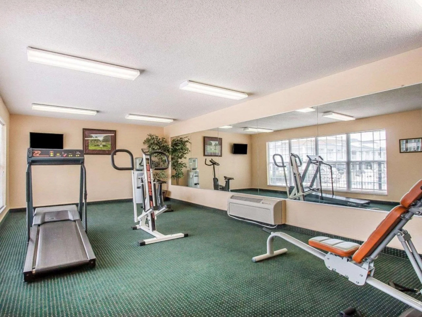 Quality Inn Gallatin - Nashville Metro