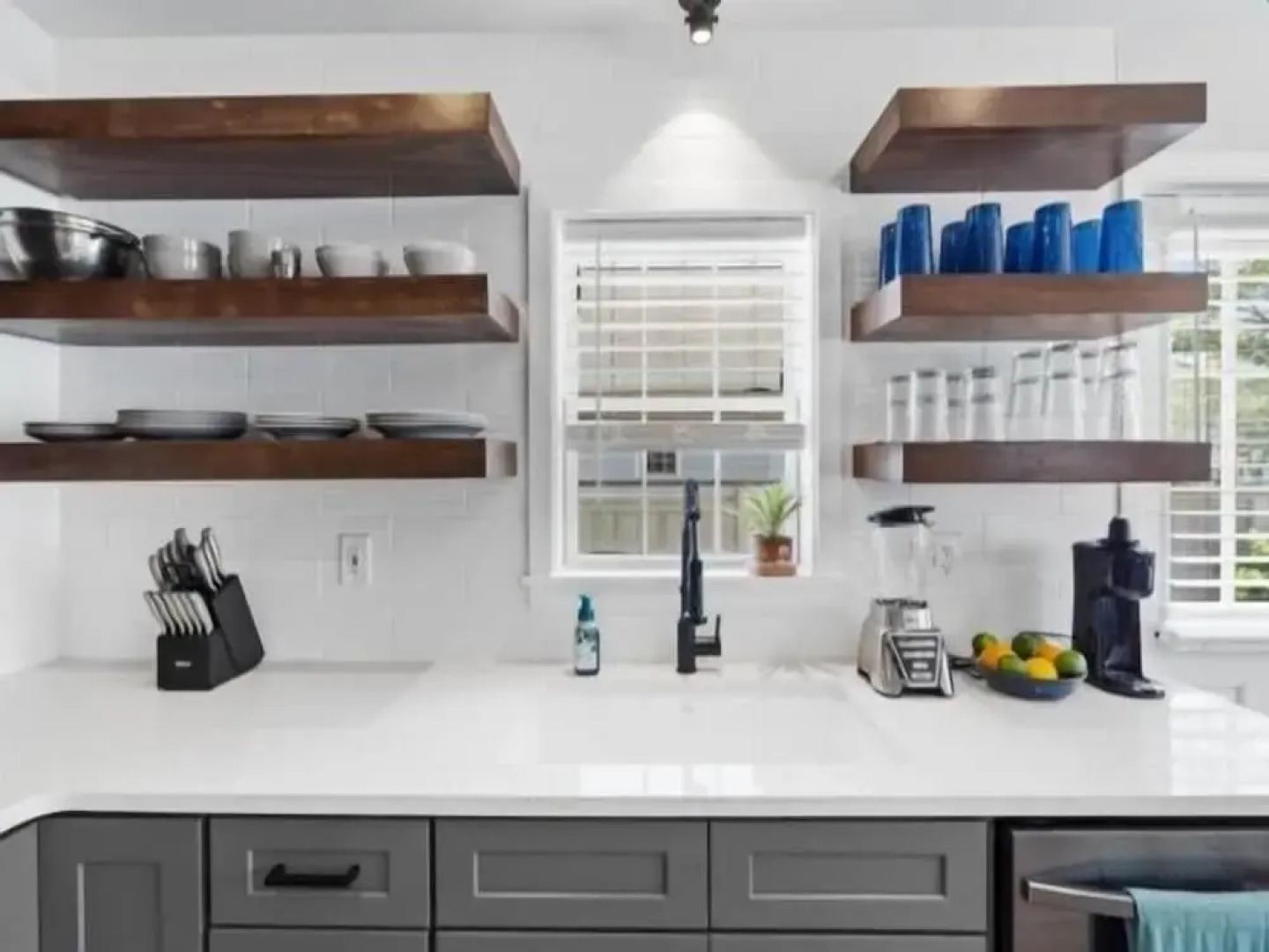 Cb Surf Cottage 3 Bedroom Cottage by Redawning