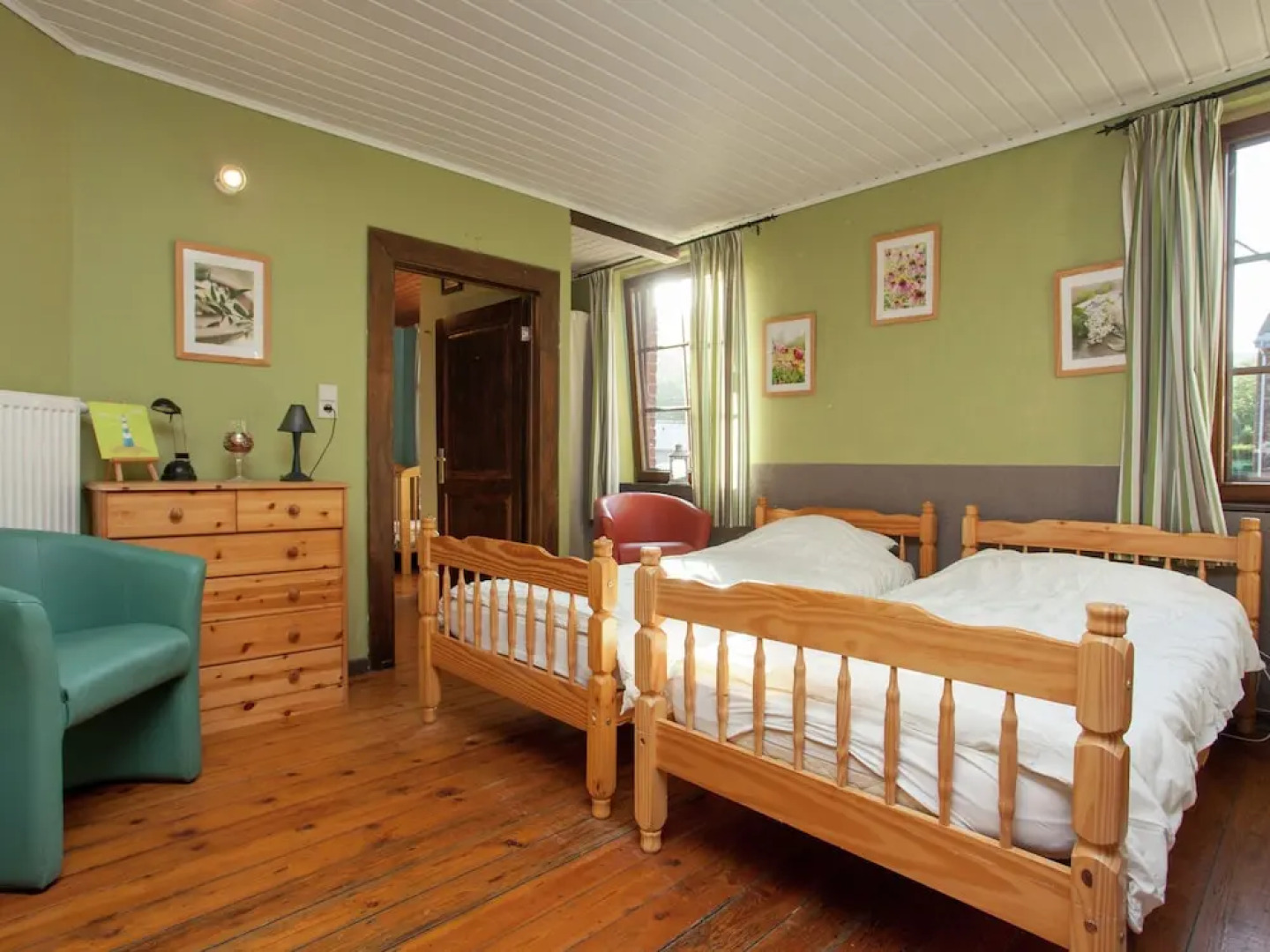 Beautiful Cottage in Coo With Private Pool