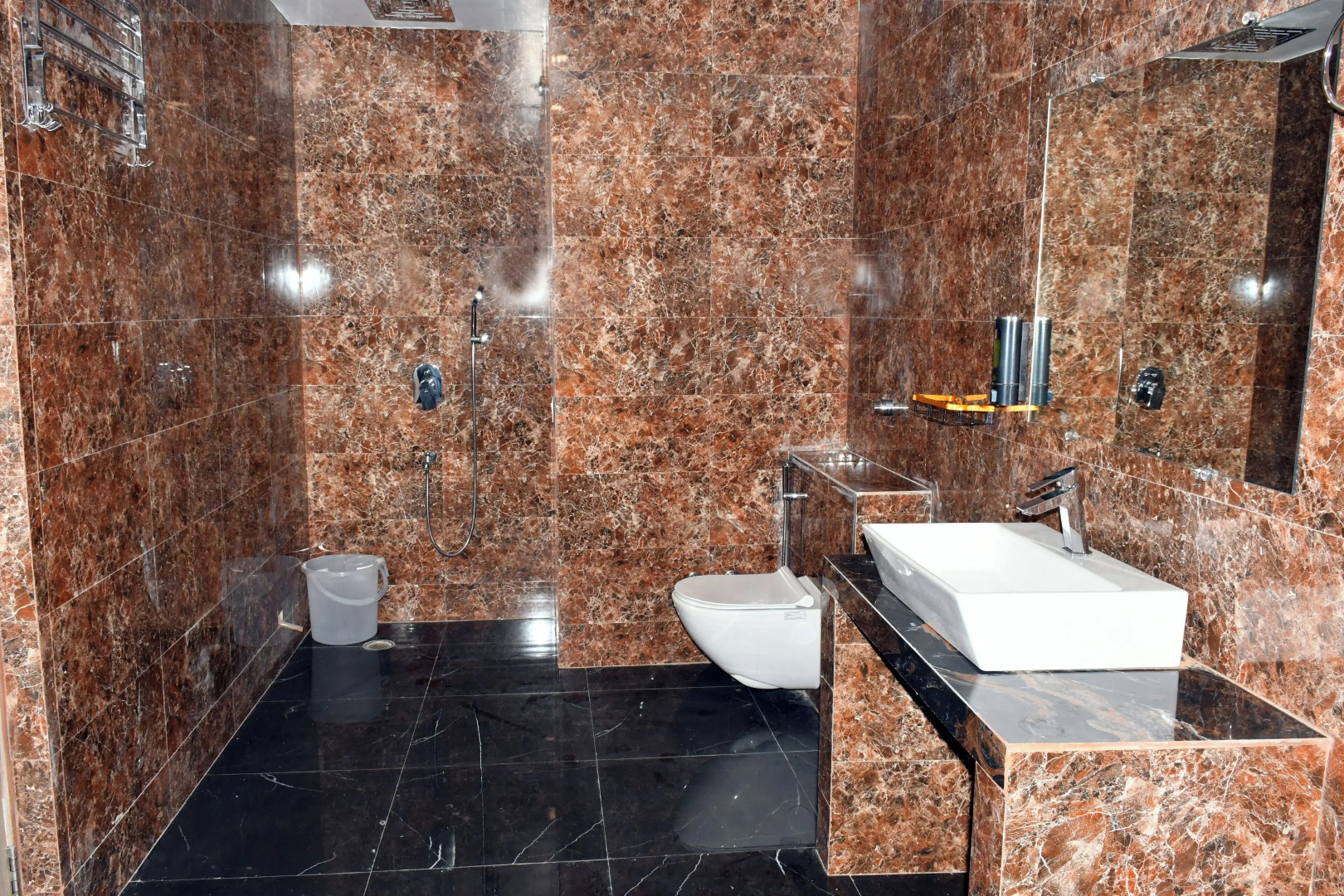 Bellazio Suites Hotel & Resort