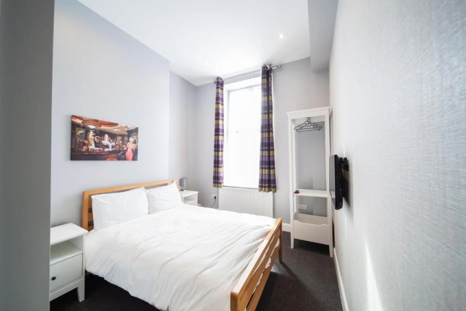 OYO The Arch, Wembly Stadium