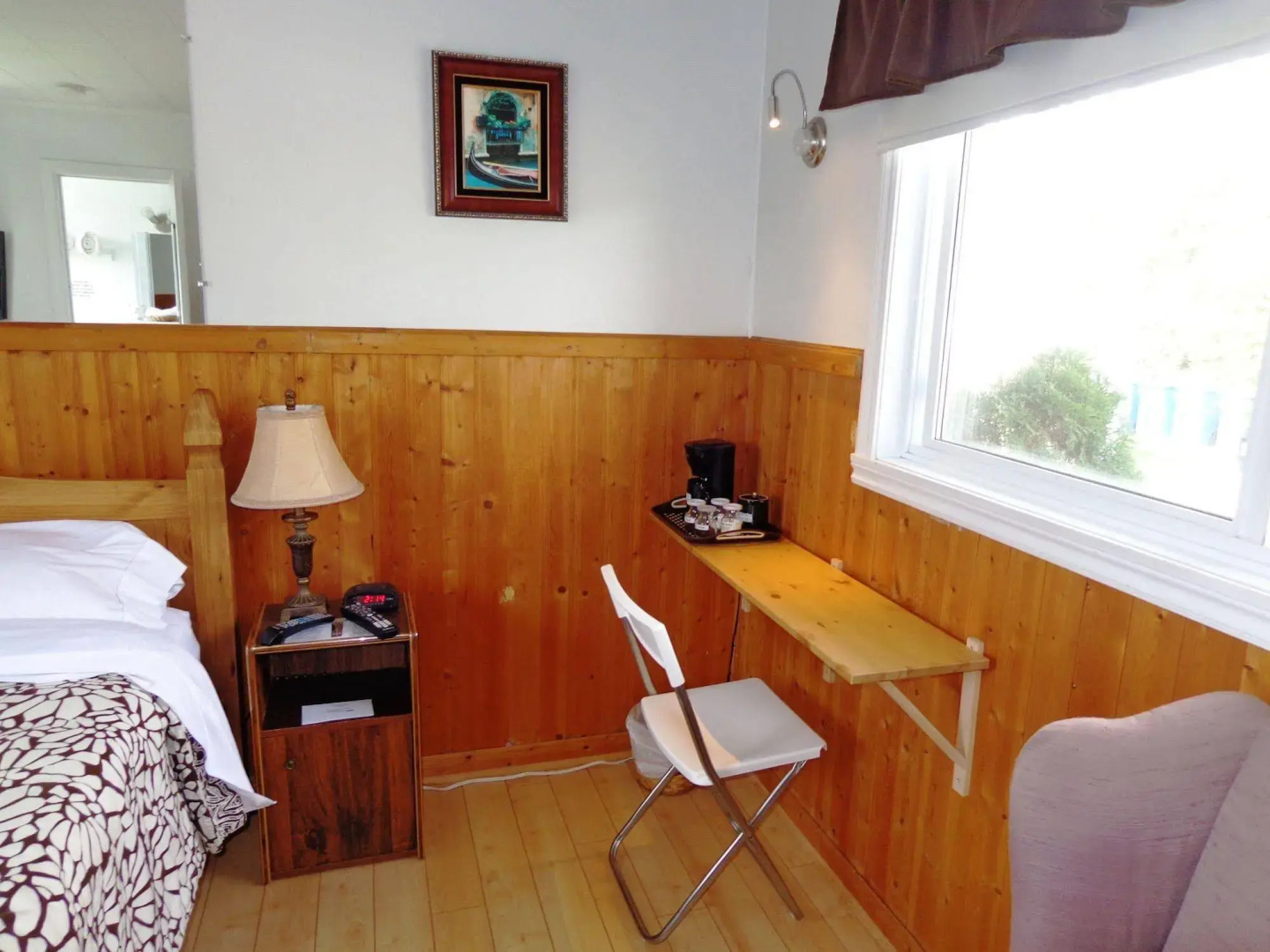 Motel Des Deux Lacs Inc