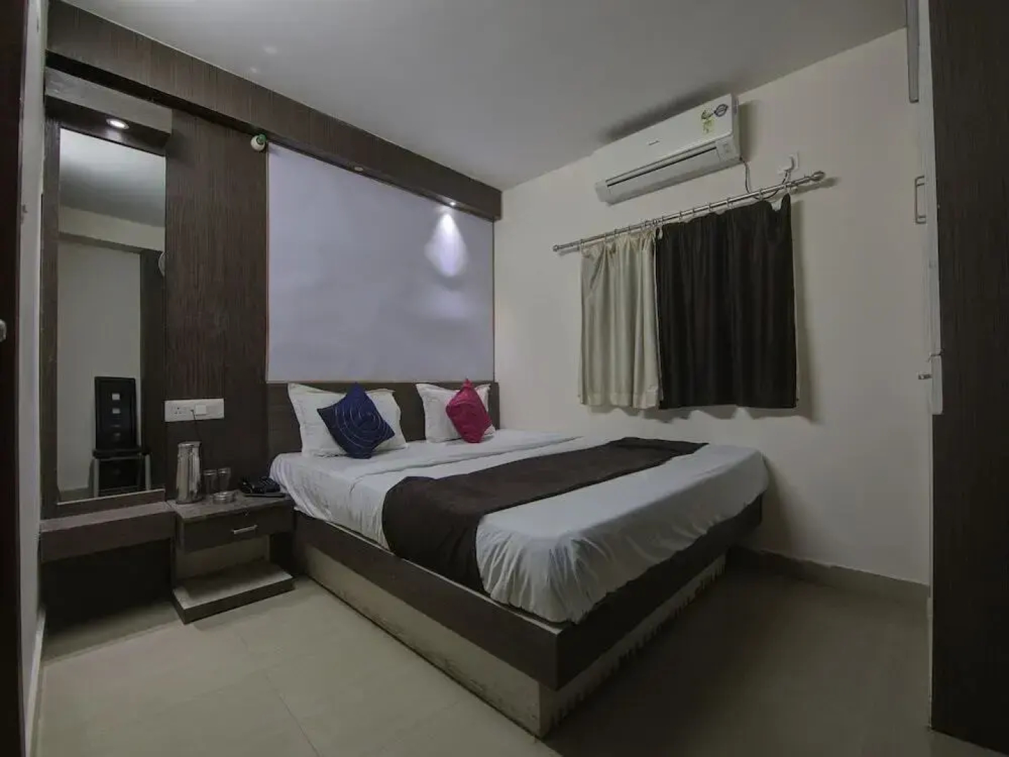 Raj Residency