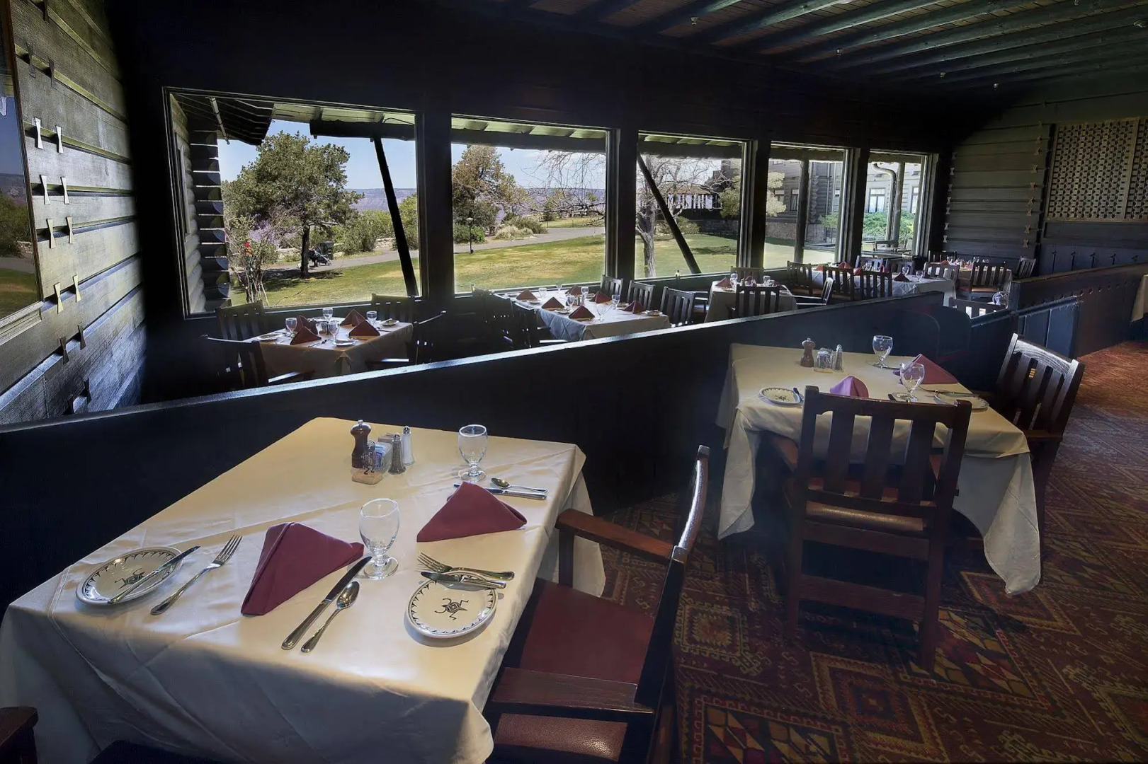 El Tovar - Inside the Park