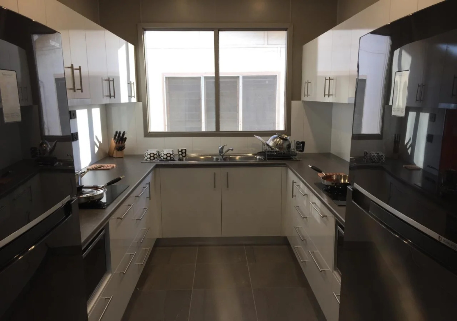 Down Under Hostels on Harriet