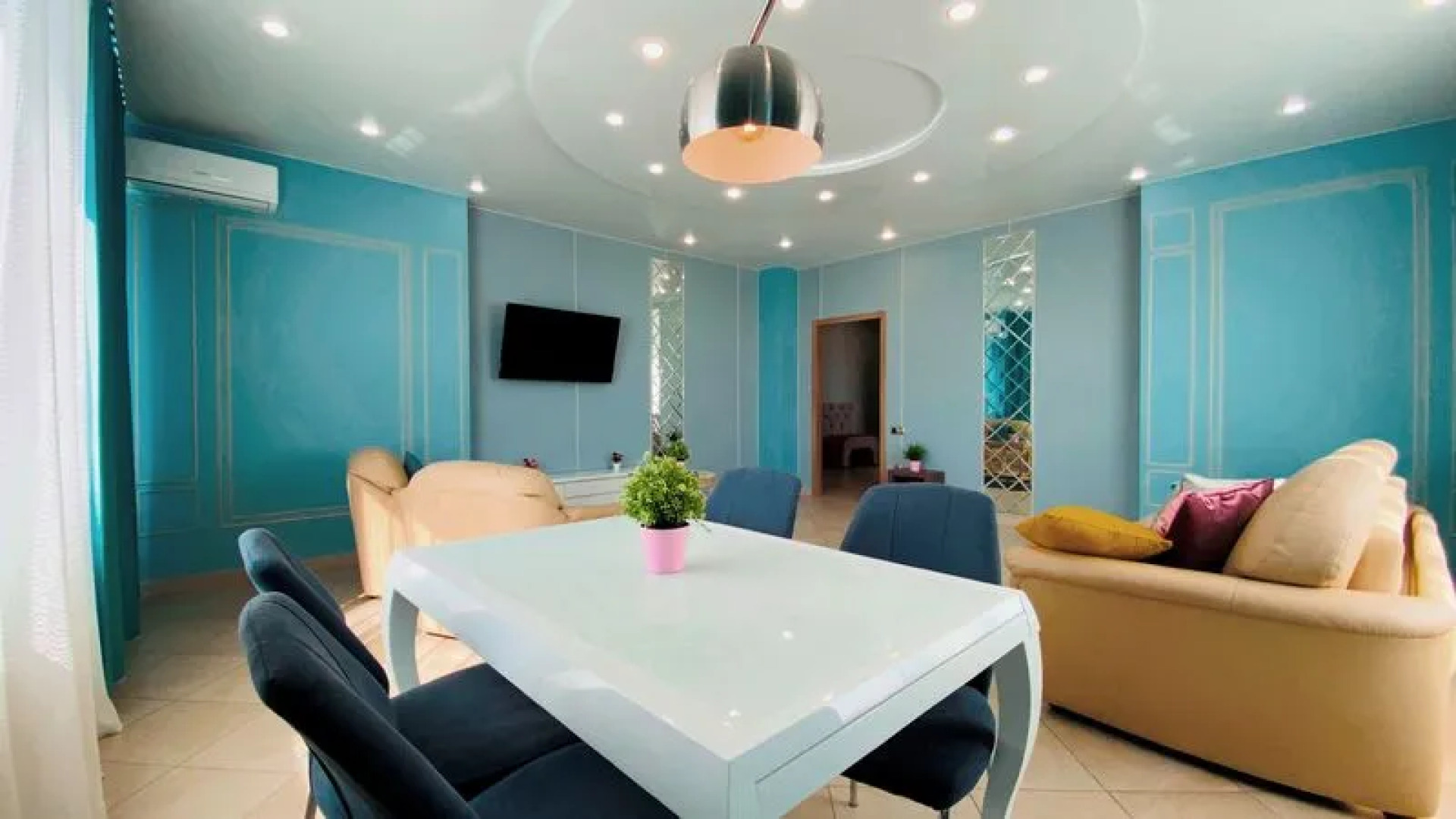 ИннХоум на ул. Братьев Кашириных, 34