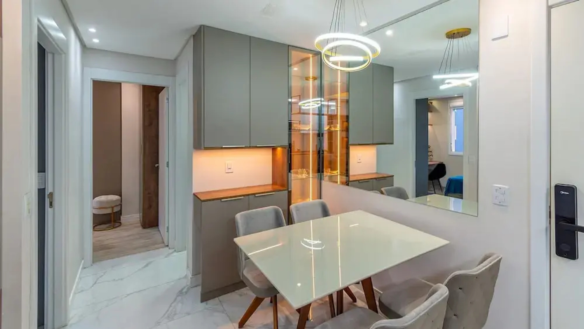 Apartamento Moderno e bem Localizado em Canoas