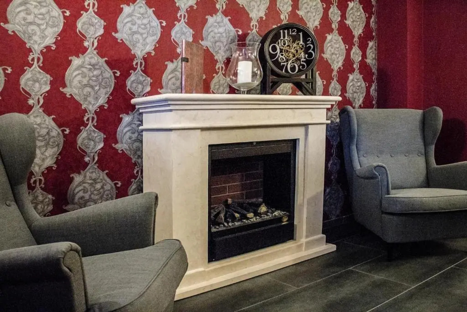 Hotel & Pension Villa Laluna