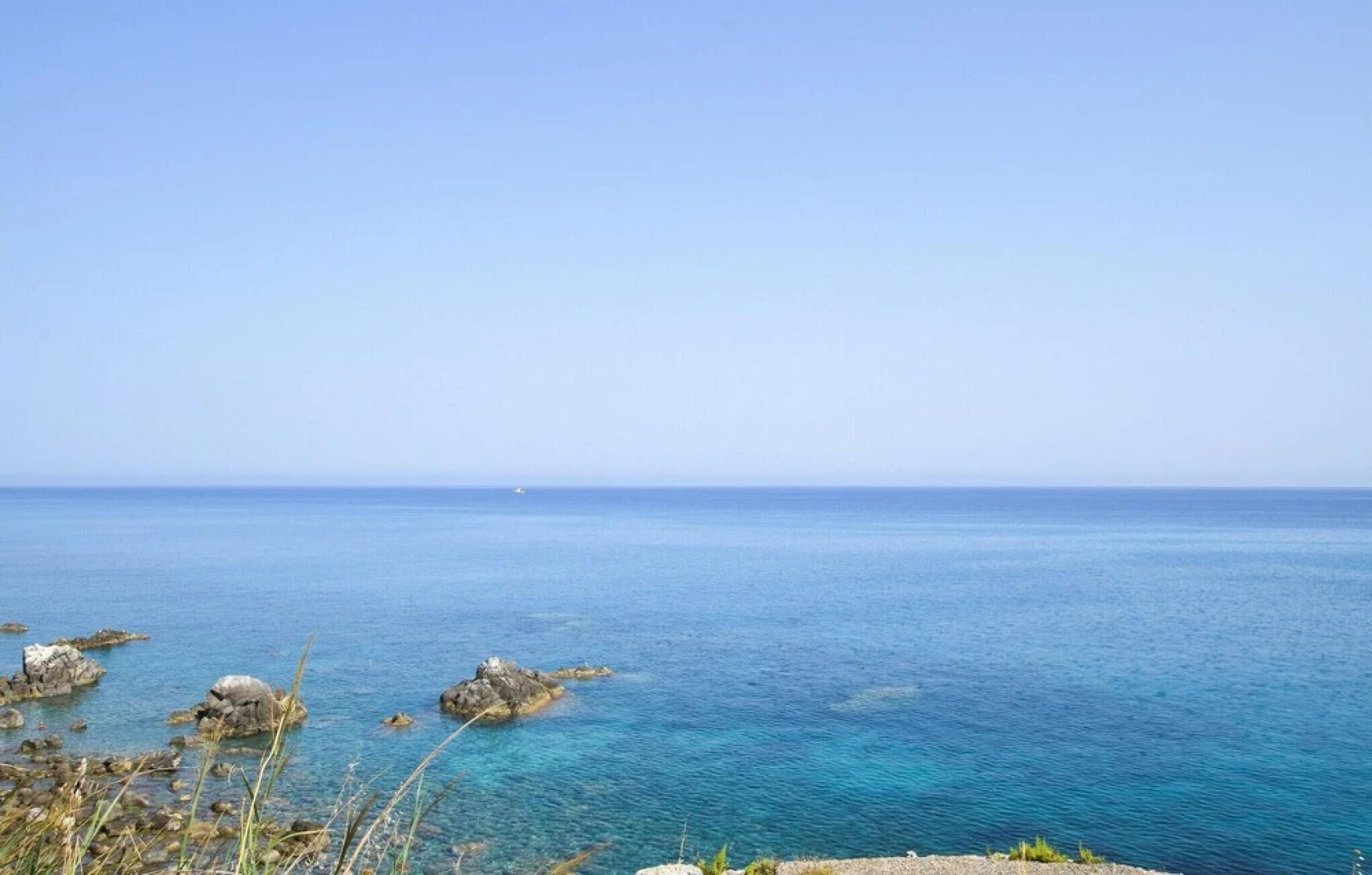 Nice Apartment in Caulonia Marina With 2 Bedrooms, Wifi and Outdoor Swimming Pool