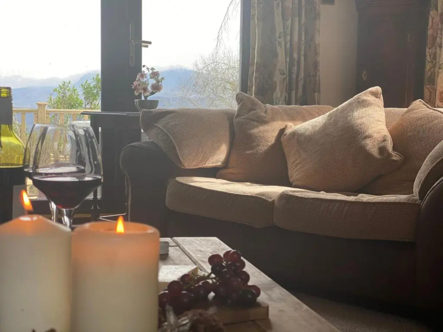 Beautiful secluded farmhouse with hot tub