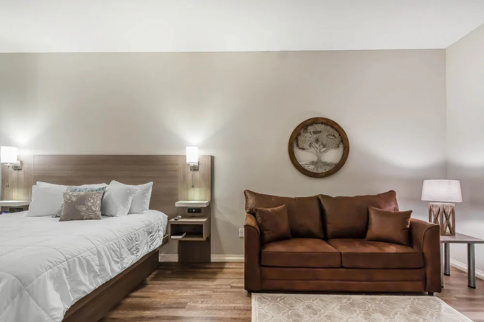 Lakes Inn at Dunvilla